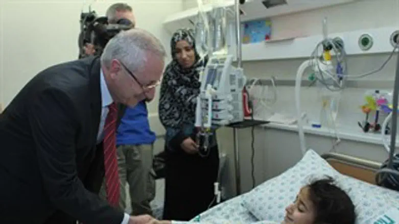 מדווחים על זה ברש"פ. השר הפלשתיני בהדסה
