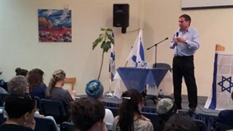 דיין בכנס היום
