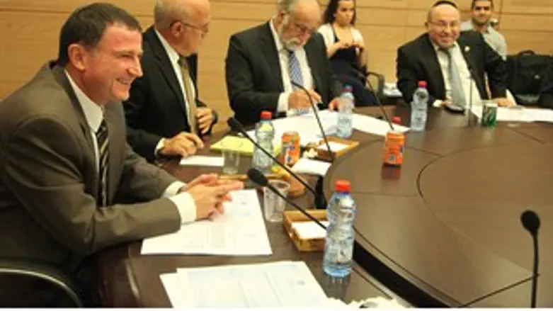 מעודד. אדלשטיין