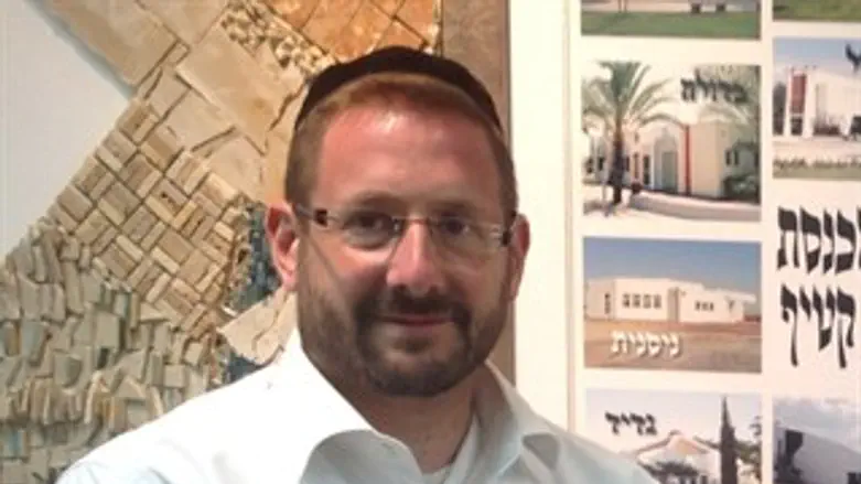 חה"כ דב ליפמן, היום