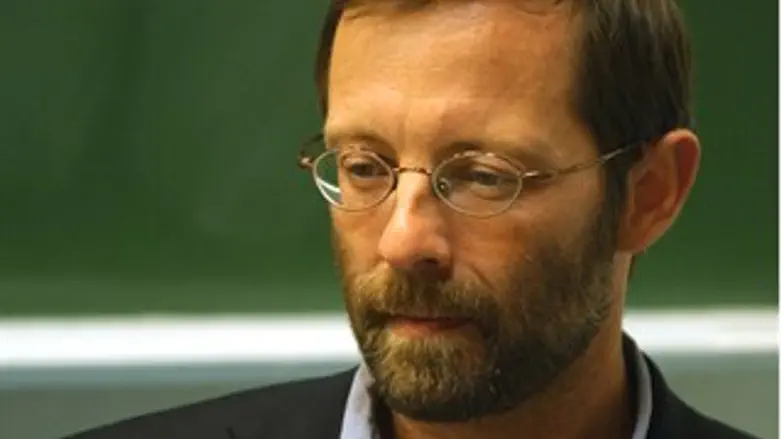 התערב ודחה. פייגלין