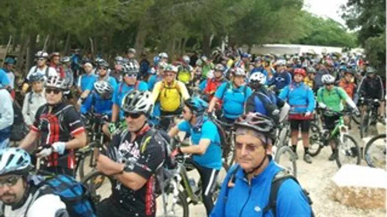 גיבורי התנ"ך גם באופנים