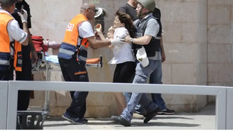 Hostage evacuated at bank