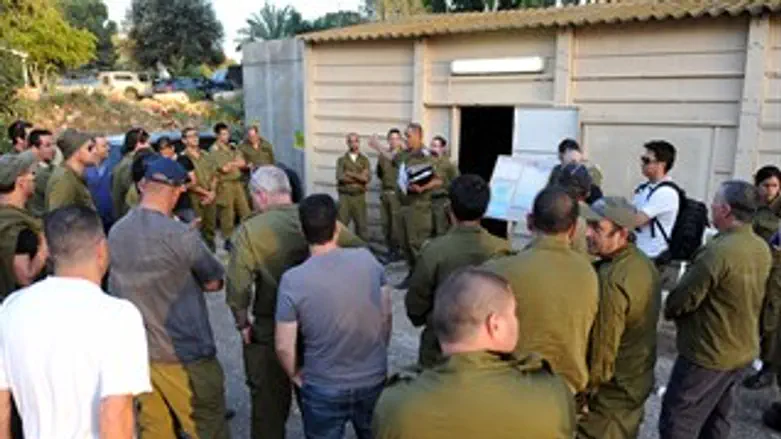 חיילי מילואים מילואימניקים