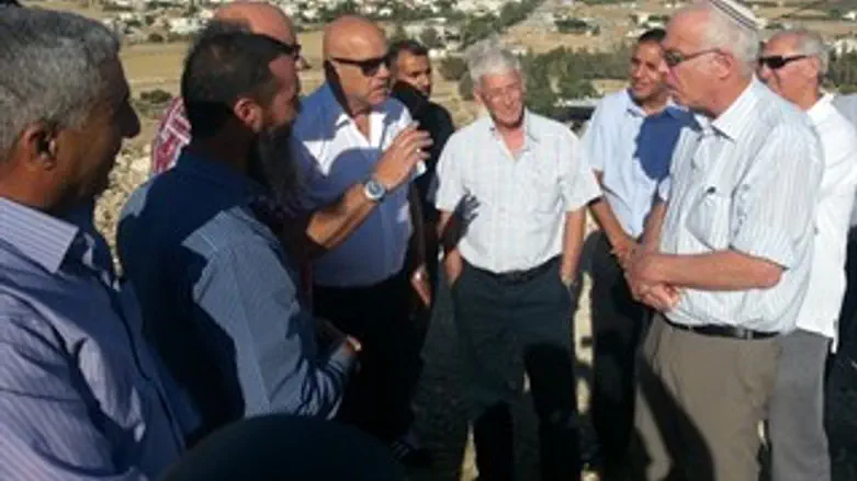 השר אריאל בנגב, היום