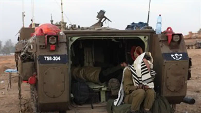 חייל דתי בשיריון