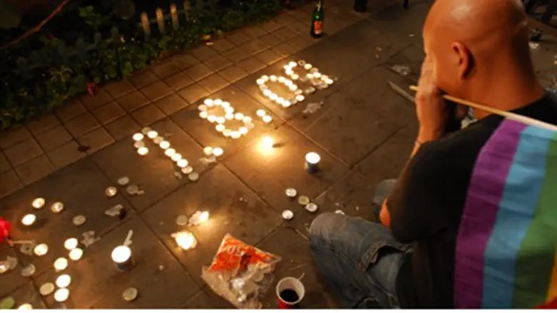 Man mourns Barnoar shooting victims