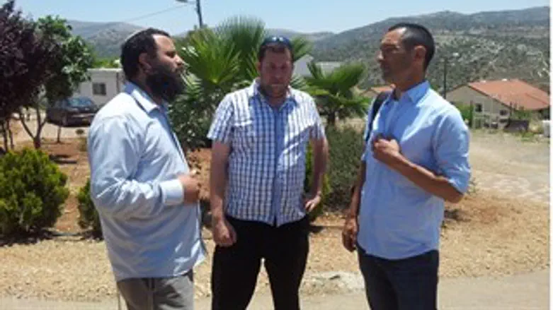 גיא זוהר ברחלים