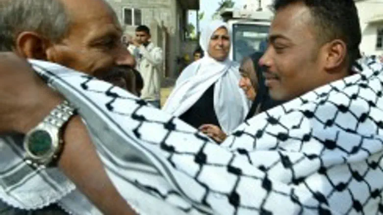 שחרור מחבלים. ישיבת ממשלה