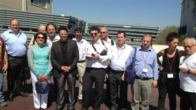 Journalists at the Barkan Industrial Zone Thu