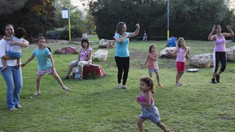 Children play in park 