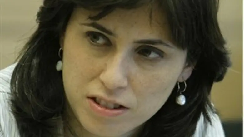 להציל את התינוק הבא. חוטובלי