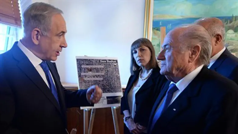 Биньямин Нетаньяху и Йозеф Блаттер