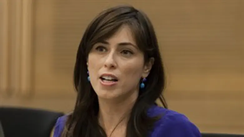 טעות חמורה. חוטובלי