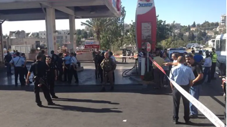 Site of Monday's attempted stabbing