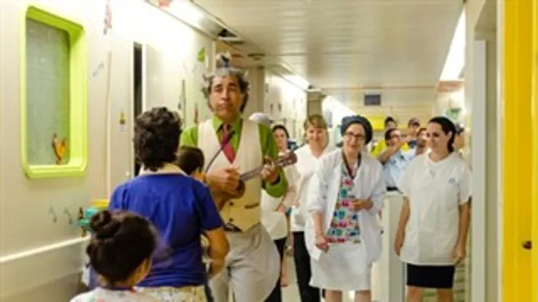 ליצנים בירושלים