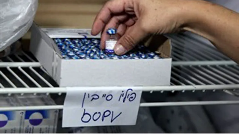 יוצא לדרך. חיסון הפוליו