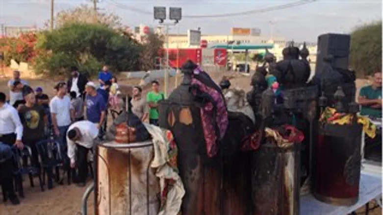 ספרי התורה שנשרפו בנתניה