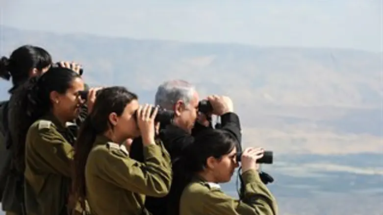 חיילות בצה"ל