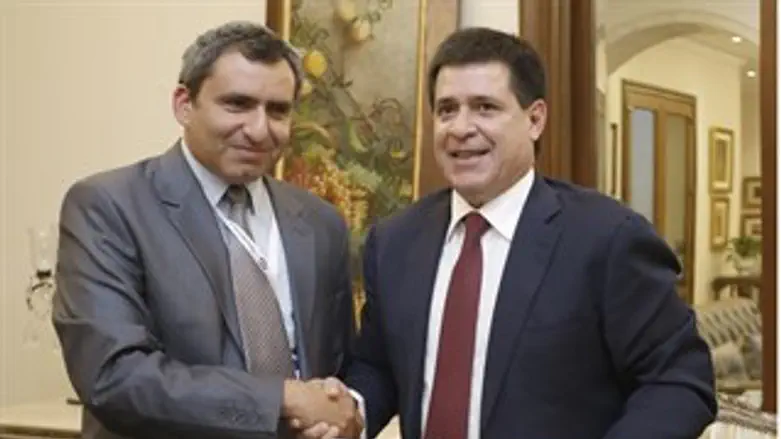 אלקין ונשיא פראגוואי הנכנס