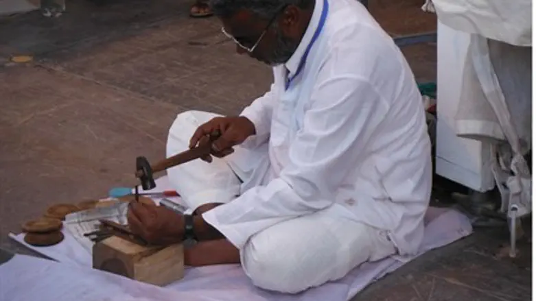 Indian artisan at Khuzot Hayotzer Festival
