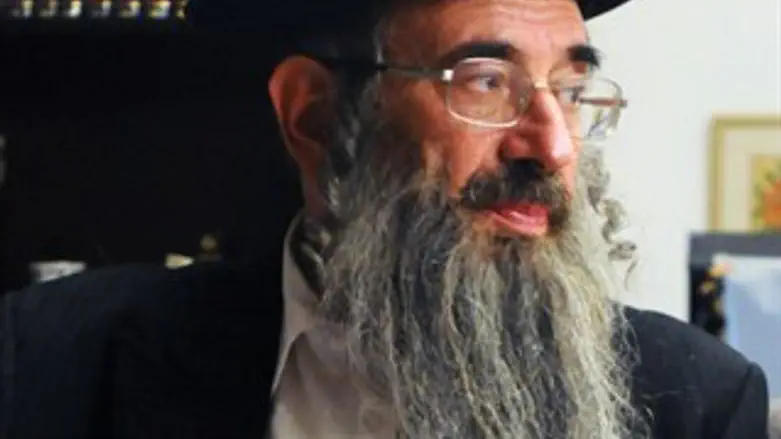 דבל'ה גליקמן על הסט של "שטיסל"