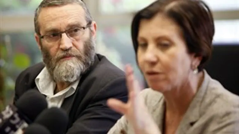 רואים עין בעין. גלאון וגפני