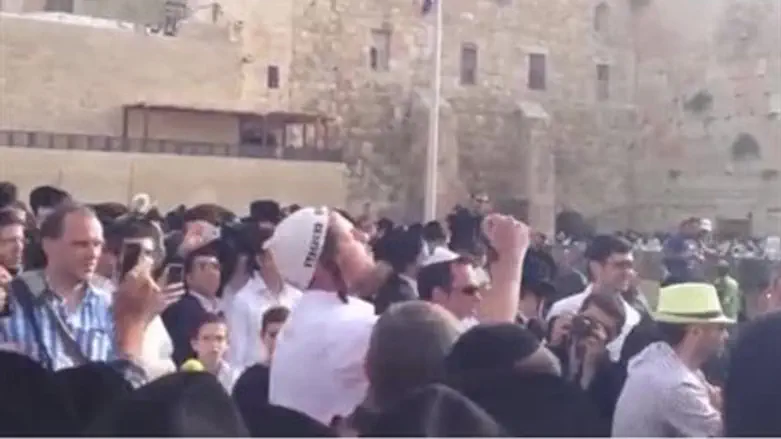 Харедим протестуют против "Женщин Стены"