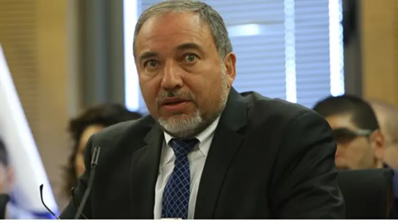 Авигдор  Либерман