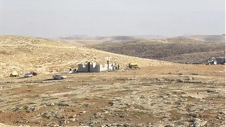 מאחז באזור
