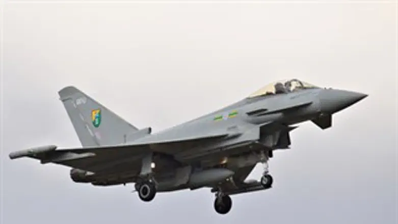 הוזנקו. מטוס טייפון