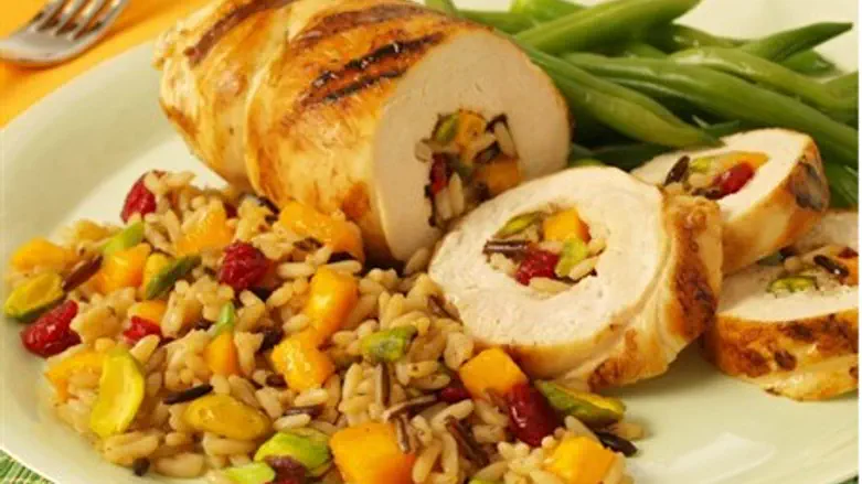 Chicken with rice and mango