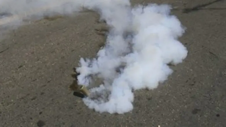 למנוע מהטורקים. גז מדמיע