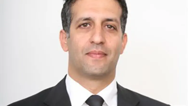 עו"ד אמיר לוי