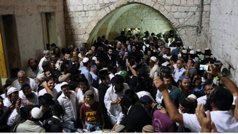 Prayers at Joseph's Tomb in Shechem