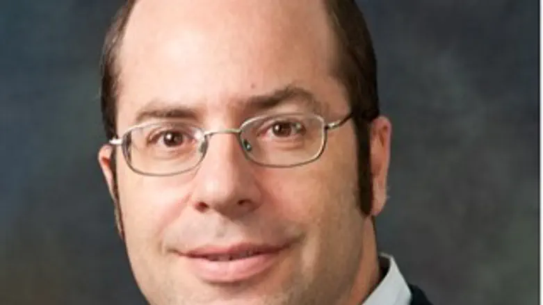 הרב אמנון בזק