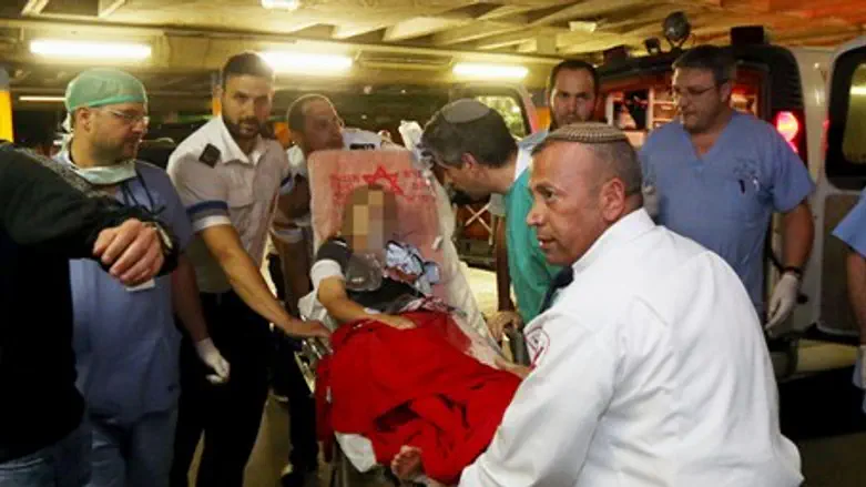 Girl Arrives at Sharei Tzedek Hospital