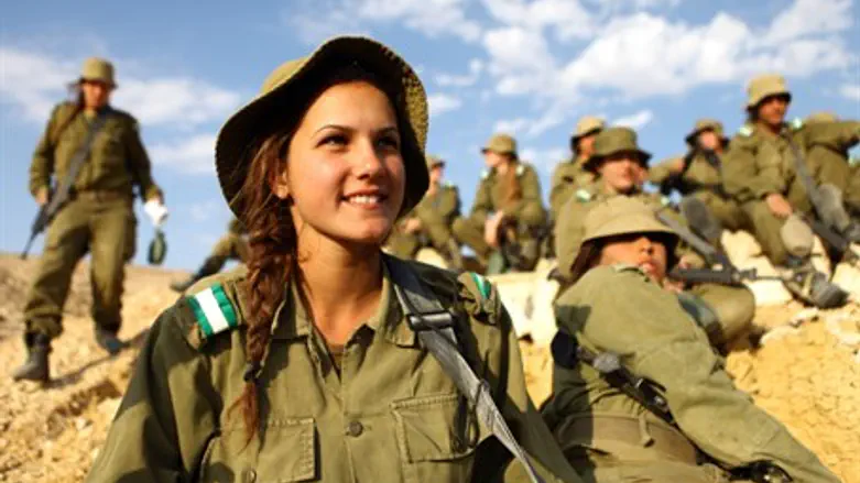 Female soldiers (illustrative)