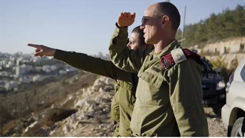 Nitzan Alon and Yosef Pinto visit Psagot