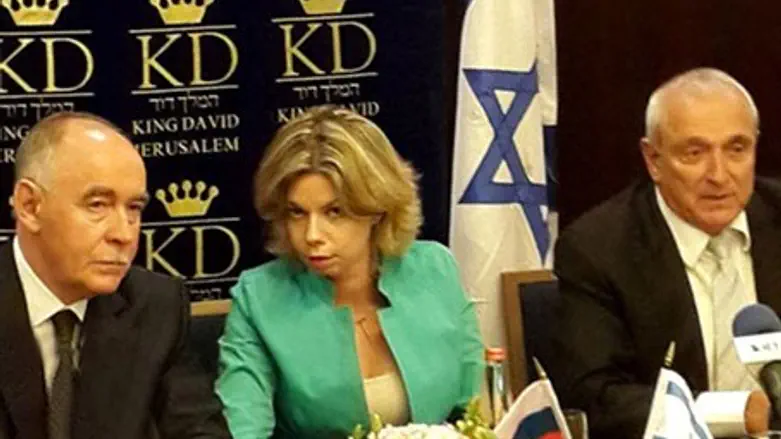 Виктор Иванов в гостинице "Царь Давид"