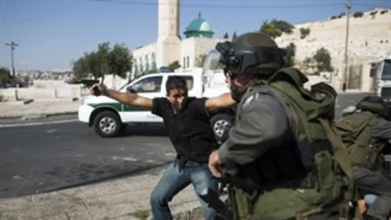 ידויי אבנים