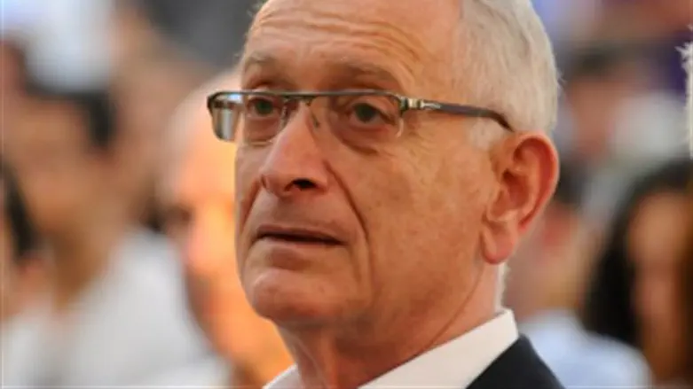 Haaretz publisher Amos Shocken
