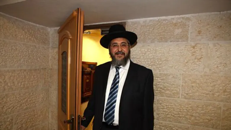 ההבנות הופרו. אמסלם