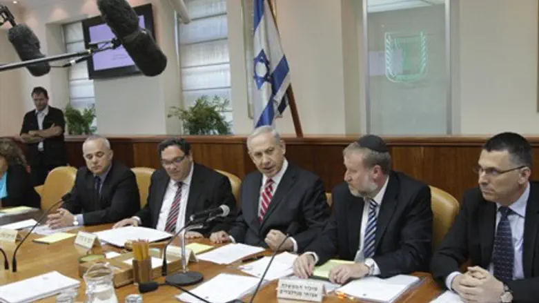 מי יפקח? שרי הממשלה