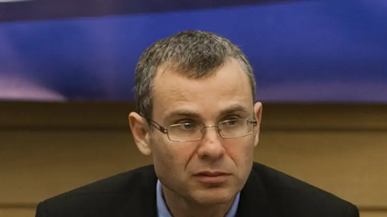 הסכמות. לוין