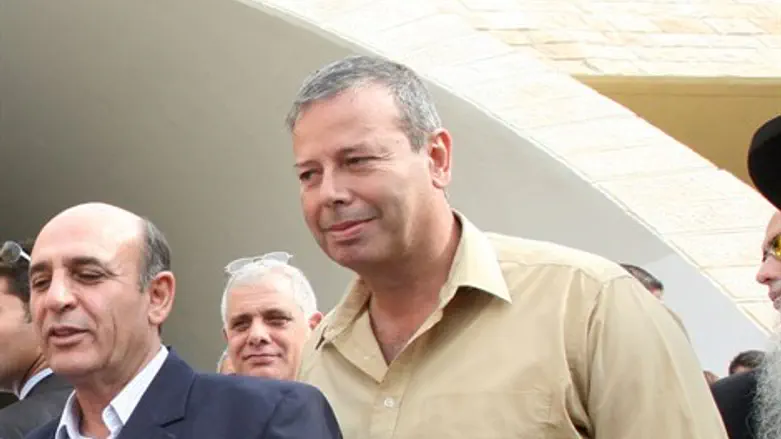 שמעון גבסו