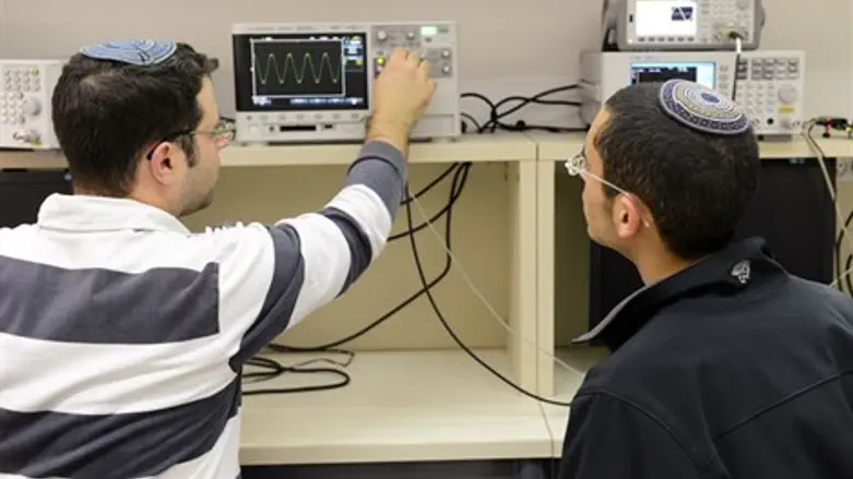 המעבדה במכון לב