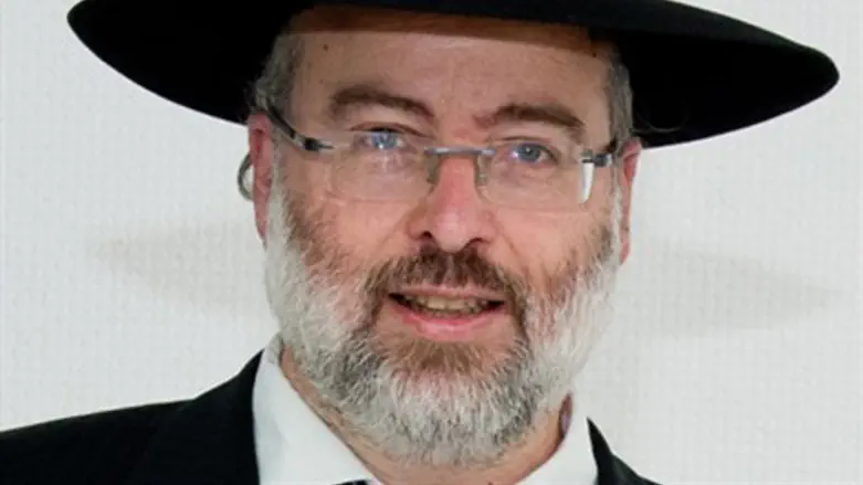 המותקף. הרב גרוסמן