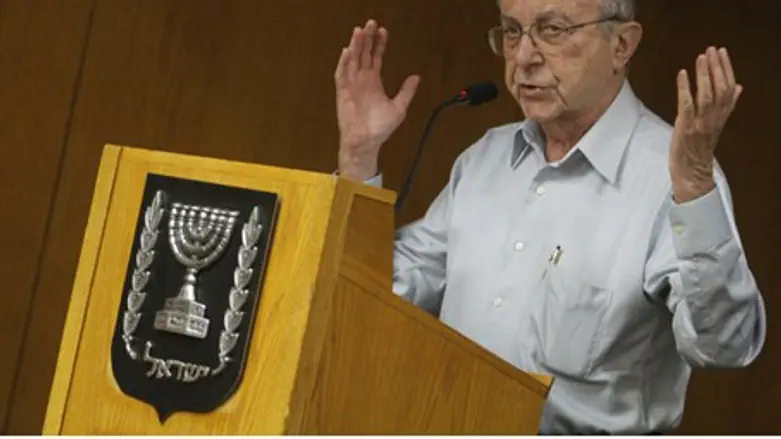 Moshe Arens, addressing Knesset in 2012
