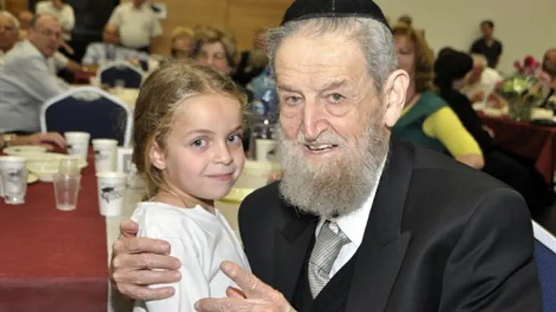 הרב שאר ישוב ונינתו, אמש